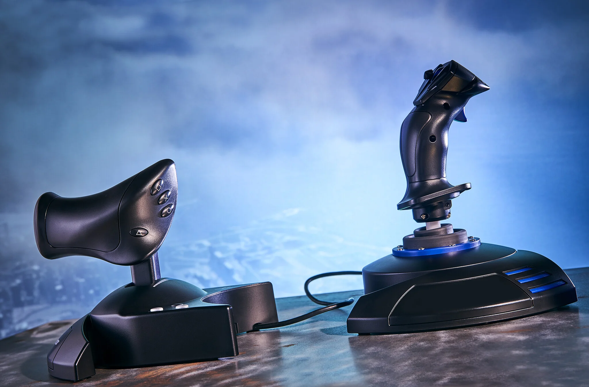 Thrustmaster T.Flight Hotas 4 - USB 2.0 Joystick for PC / PS4 - Image 9
