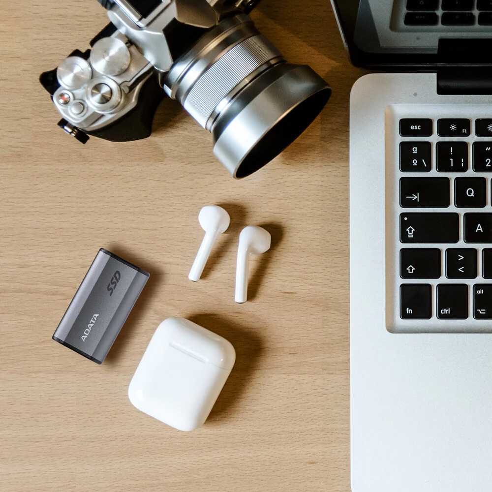 ADATA Elite SE880 - USB-C External SSD in Grey - 4 TB - Image 9