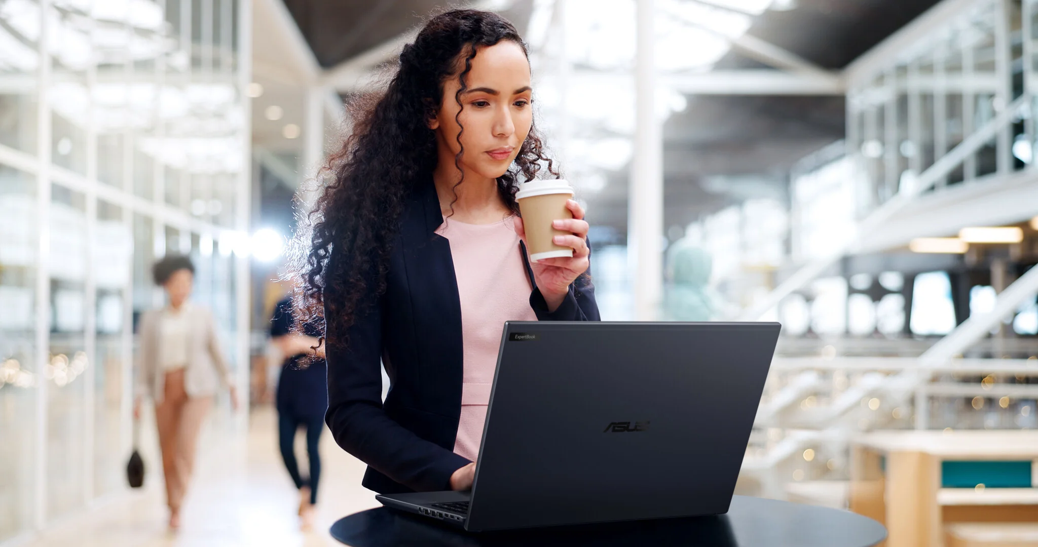 ASUS ExpertBook B5 Laptop - 40.6 cm (16") - Touchscreen - Intel Core Ultra 7 155U - 16 GB DDR5-SDRAM - 512 GB SSD - Wi-Fi 6E - Windows 11 Pro - Black - Image 9