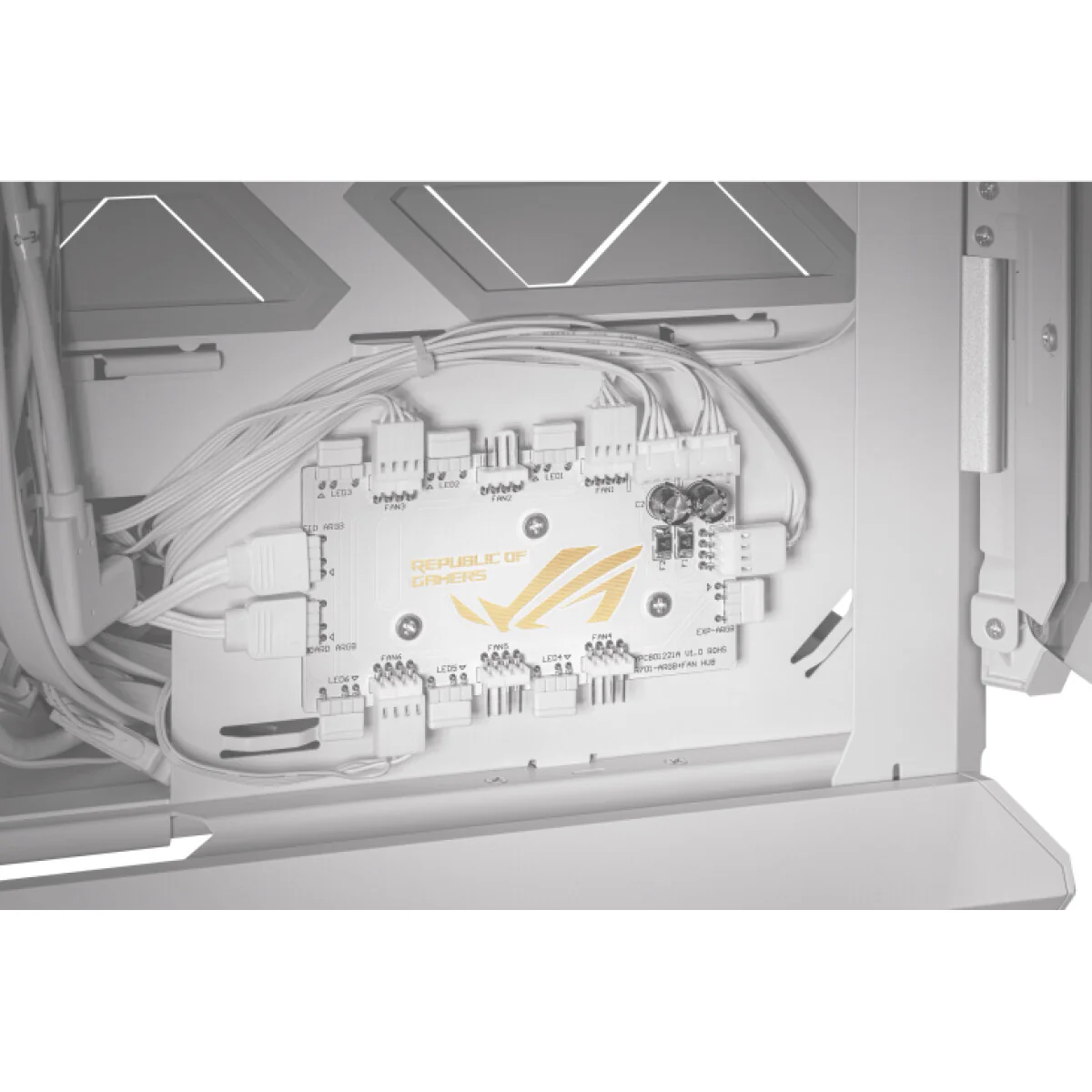 ASUS GR701 ROG Hyperion - ATX Full Tower Case in White - Image 16