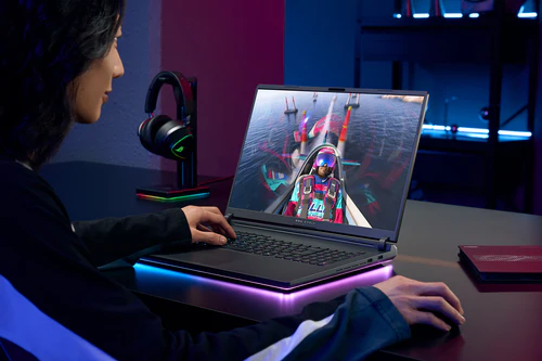 ASUS ROG Strix G18 Laptop - 45.7 cm (18") - Intel Core Ultra 9 275HX - 16 GB DDR5-SDRAM - 1 TB SSD - NVIDIA GeForce RTX 5070 - Wi-Fi 7 - Windows 11 Home - Eclipse Grey - Image 6