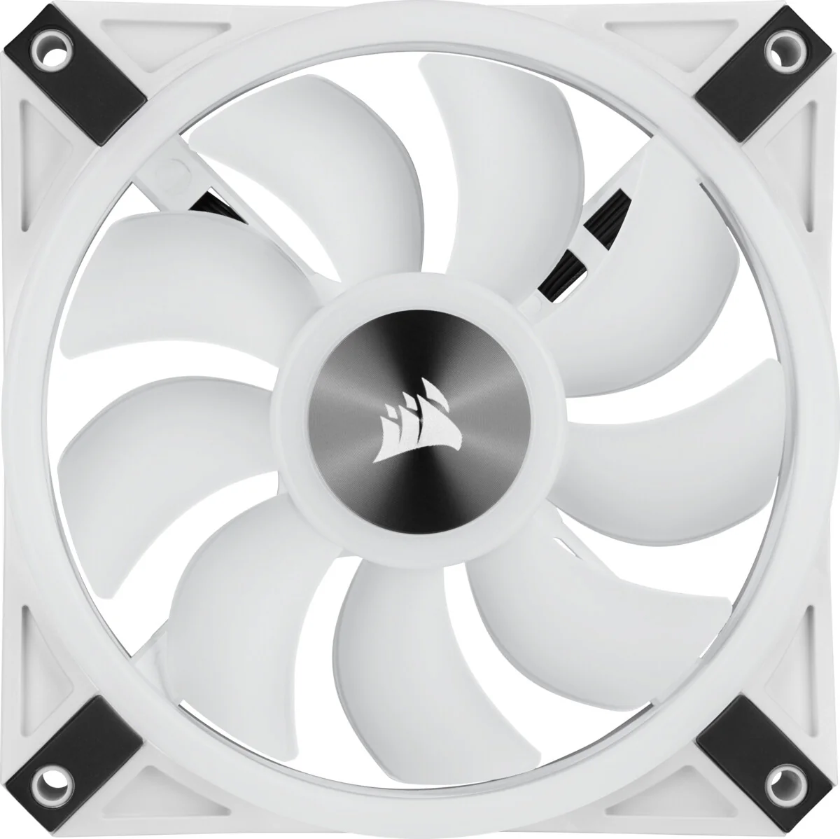 Corsair iCUE QL120 - Computer Case Fan in White - 120mm (Pack of 3) - Image 3