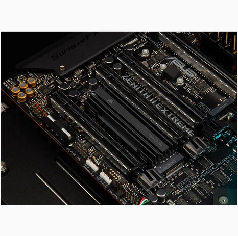 Corsair MP600 PRO - PCI Express 4.0 3D TLC NAND NVMe M.2 SSD - 4 TB - Image 7