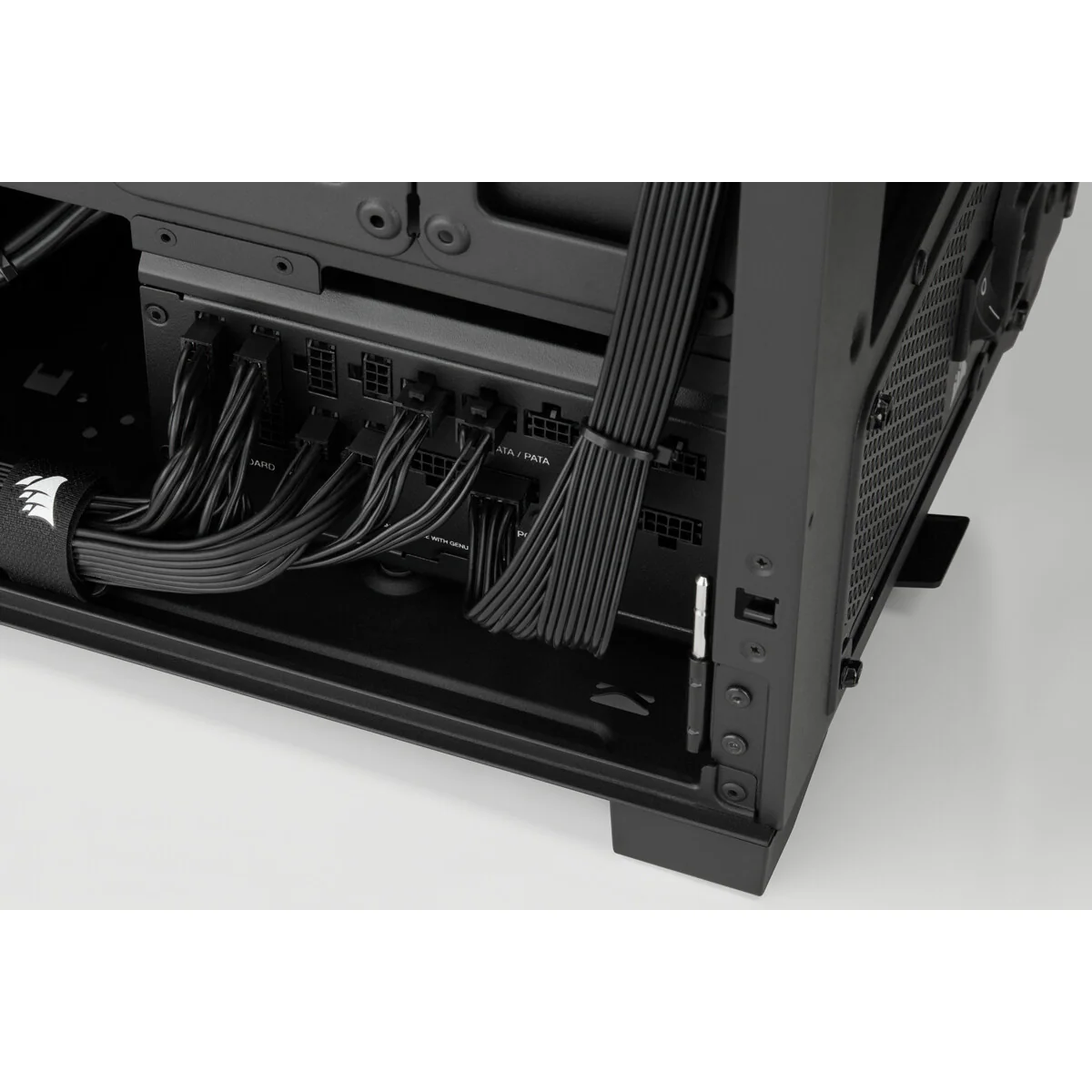 Corsair RM1200x - 1200W 80+ Gold Fully Modular Power Supply Unit - Image 5