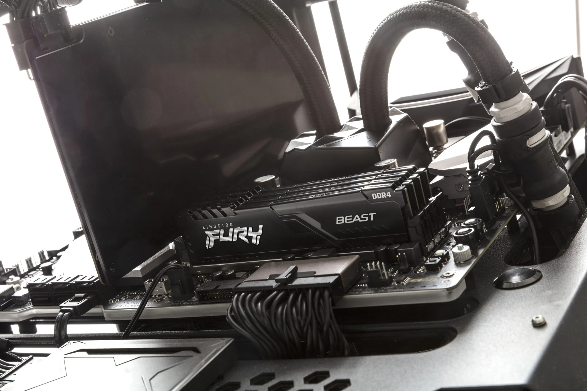 Kingston Technology FURY - 32 GB 1 x 32 GB DDR4 3600MT/s memory module - Image 12