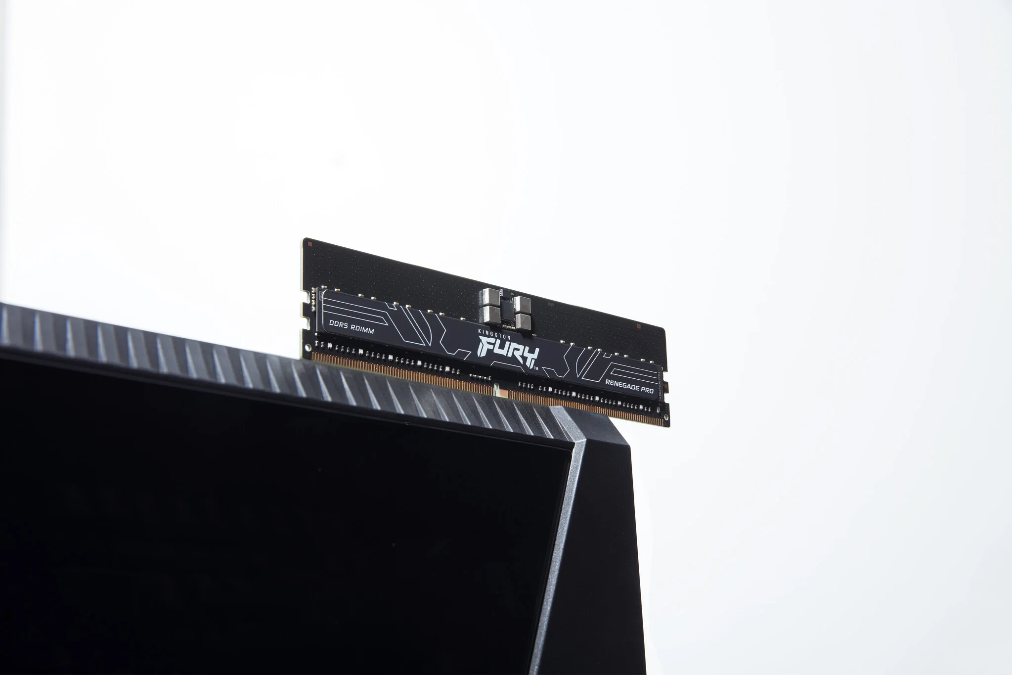 Kingston Technology FURY Renegade Pro XMP - 32 GB 1 x 32 GB 5600MT/s DDR5 ECC memory module - Image 5