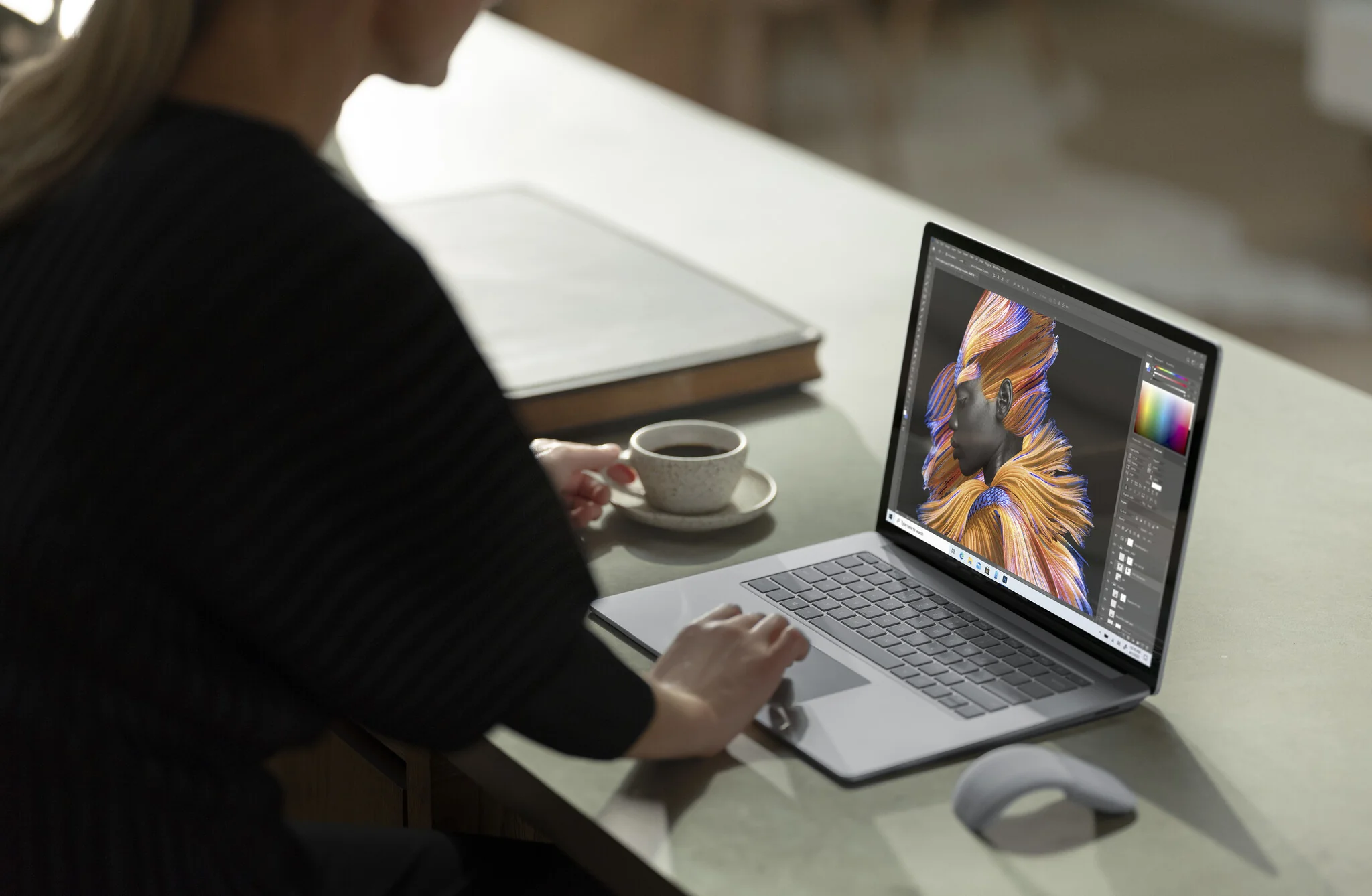 Microsoft Surface Laptop 4 - 38.1 cm (15") - Touchscreen - Intel® Core™ i7-1185G7 - 16 GB LPDDR4x-SDRAM - 512 GB SSD - Wi-Fi 6 - Windows 11 Pro - Platinum - Image 15