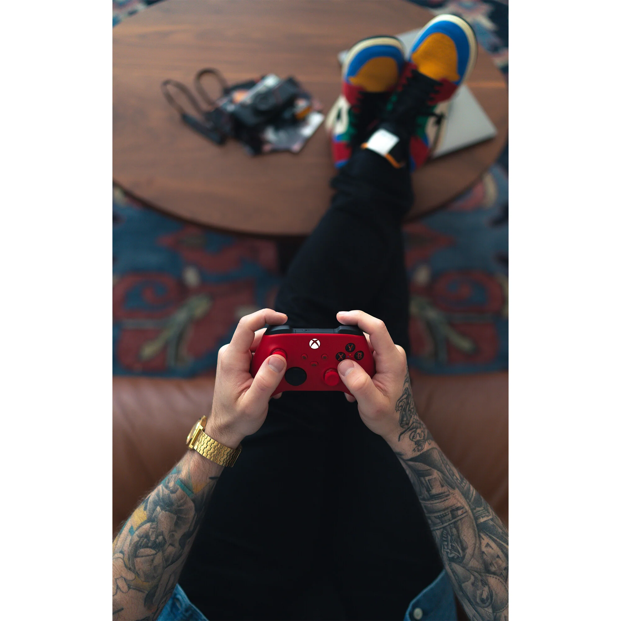 Microsoft Xbox Wireless Controller in Red - Image 10