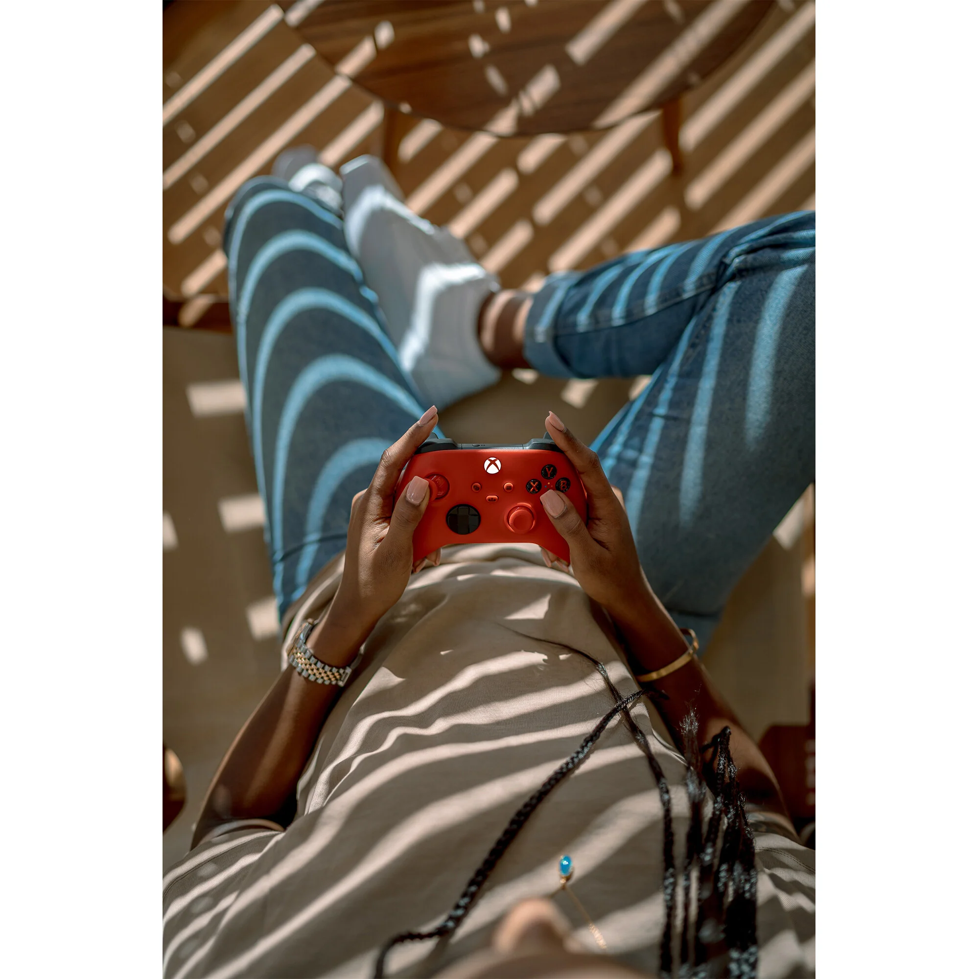 Microsoft Xbox Wireless Controller in Red - Image 11