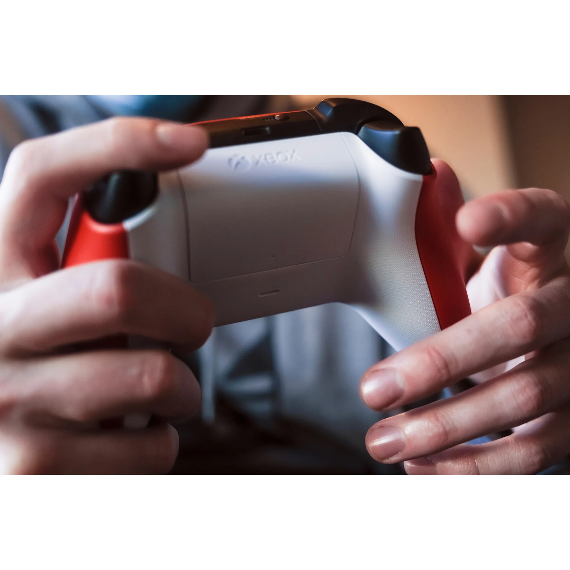 Microsoft Xbox Wireless Controller in Red - Image 22