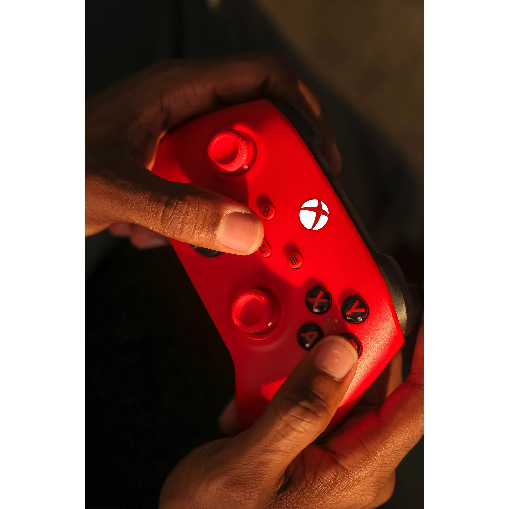 Microsoft Xbox Wireless Controller in Red - Image 27