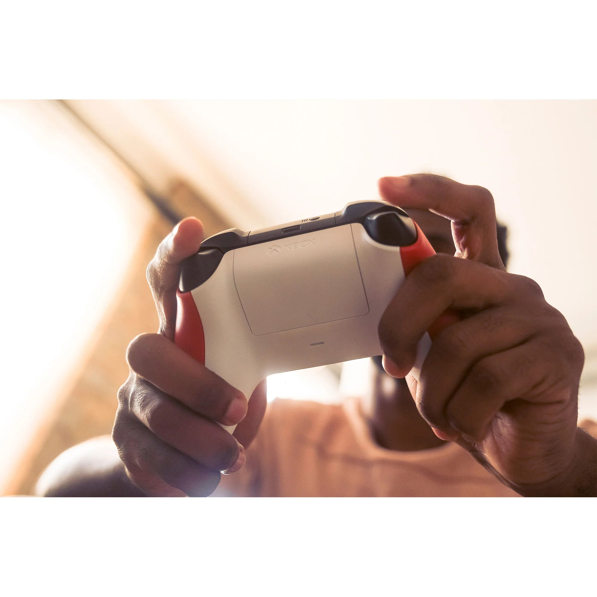 Microsoft Xbox Wireless Controller in Red - Image 32