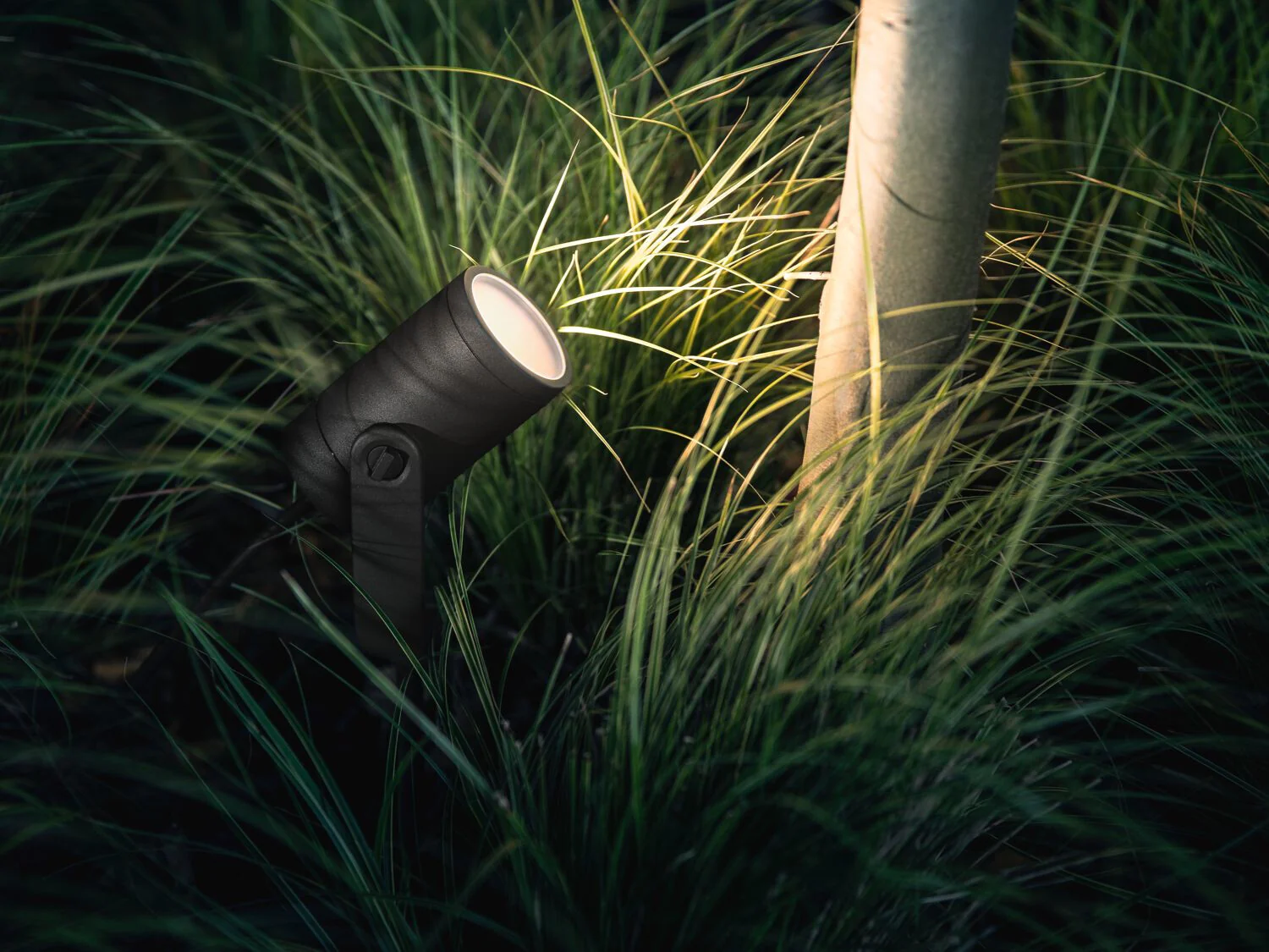 Philips Hue Lily Outdoor spot light Extension Kit in Black - White and colour ambience (Pack of 1) - Image 7