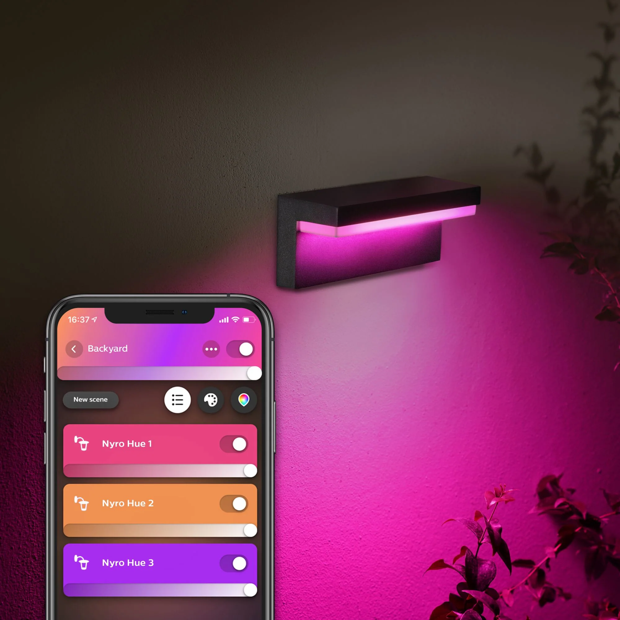 Philips Hue Nyro Outdoor wall light - White and colour ambiance - Image 8