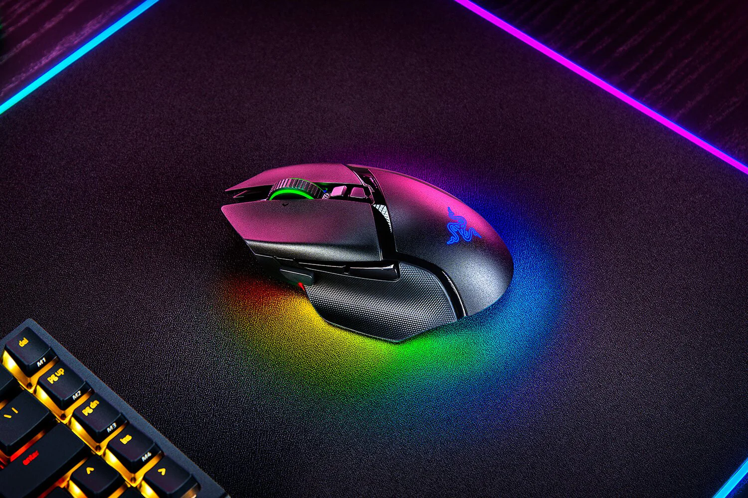 Razer Basilisk V3 Pro - RF Wireless + Bluetooth + USB Type-C Optical Mouse - 30,000 DPI - Image 4