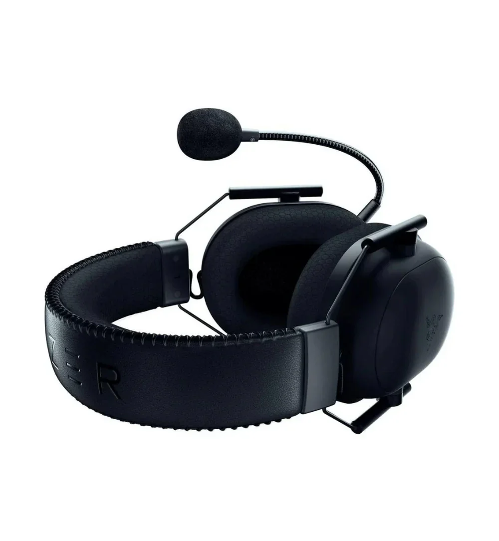 Razer BlackShark V2 Pro - Wireless Gaming Bluetooth Headset in Black - Image 3