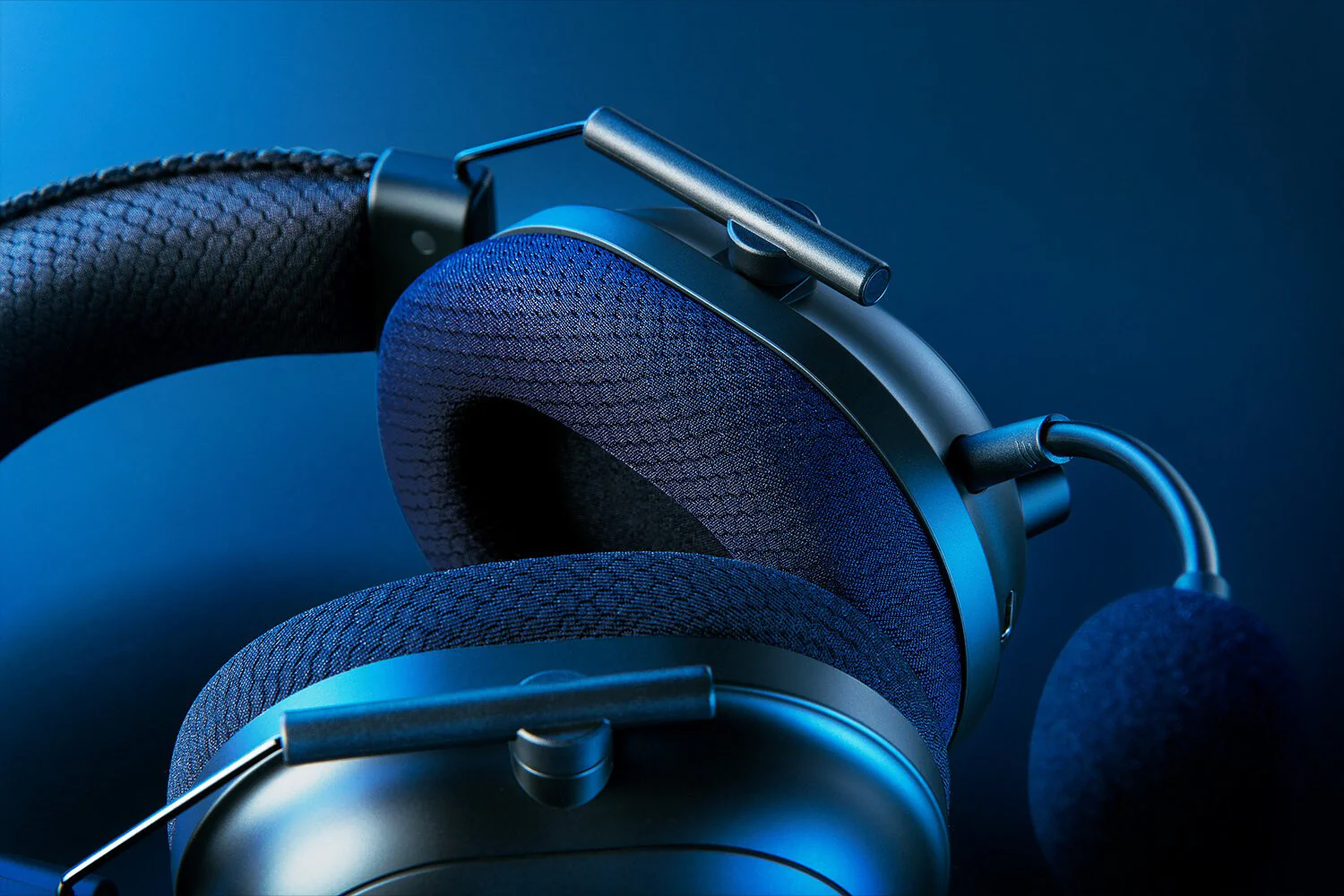 Razer Blackshark V2 Pro - Wireless Bluetooth Gaming Headset - Image 4