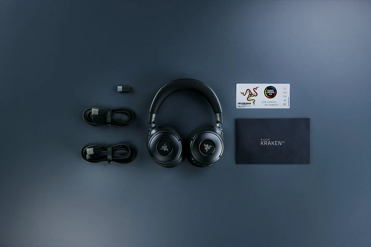 Razer Kraken V4 X - USB Type-C / USB Type-A Wired Gaming Headset in Black - Image 6