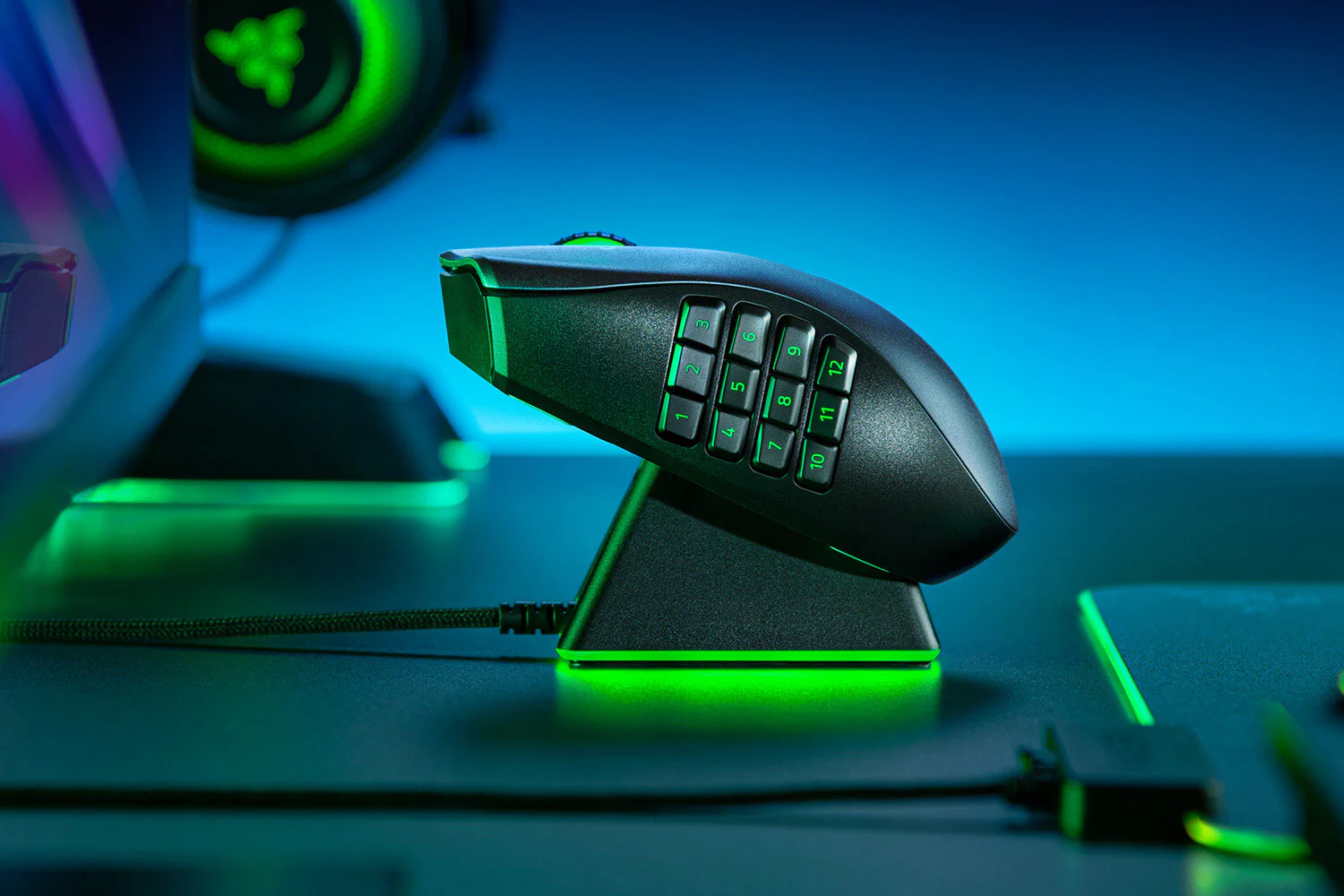 Razer Naga Pro - RF Wireless Optical Mouse in Black - 20,000 DPI - Image 9
