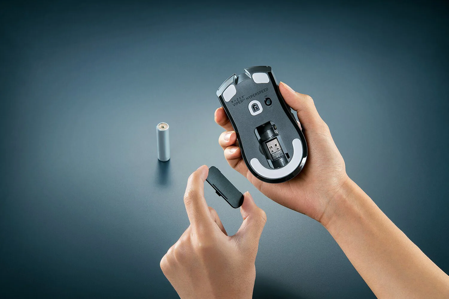 Razer Viper V3 HyperSpeed - RF Wireless Optical Mouse - 30,000 DPI - Image 9