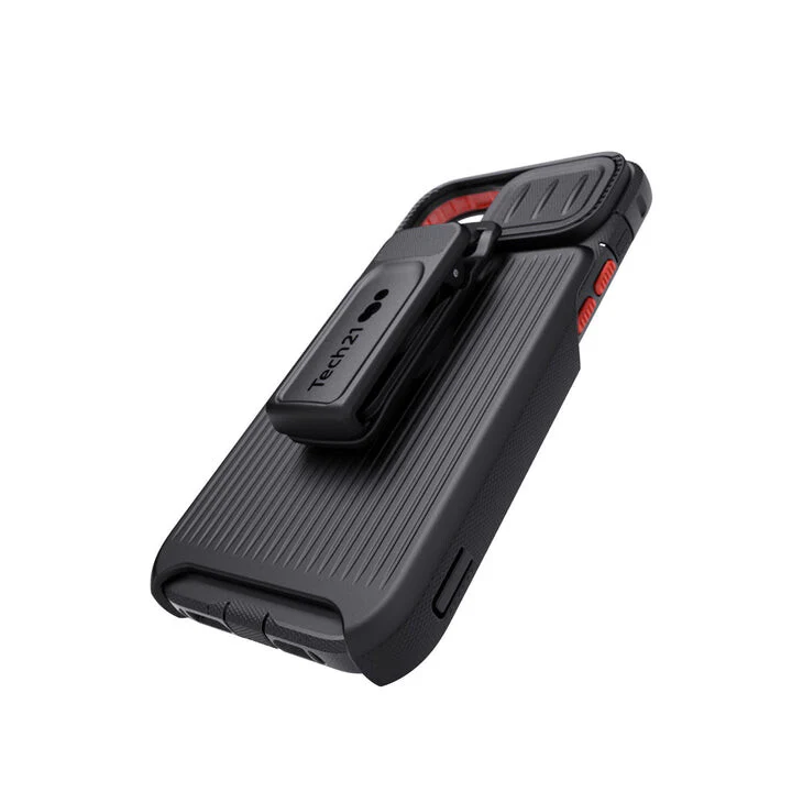Tech21 Evo Max with MagSafe for iPhone 14 Plus in Black - Image 3