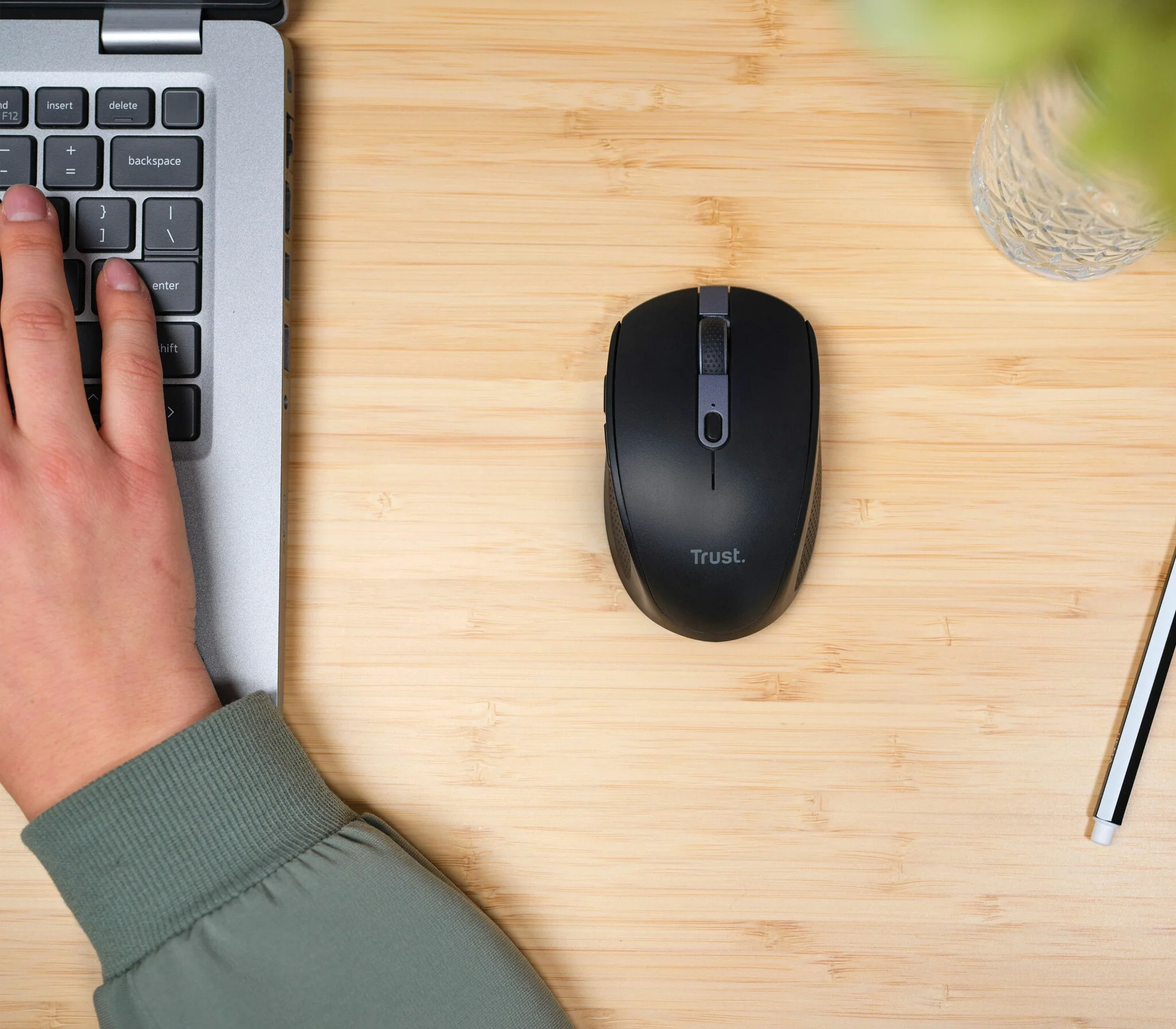 Trust Ozaa - RF Wireless + Bluetooth Optical Mouse - 3,200 DPI - Image 9