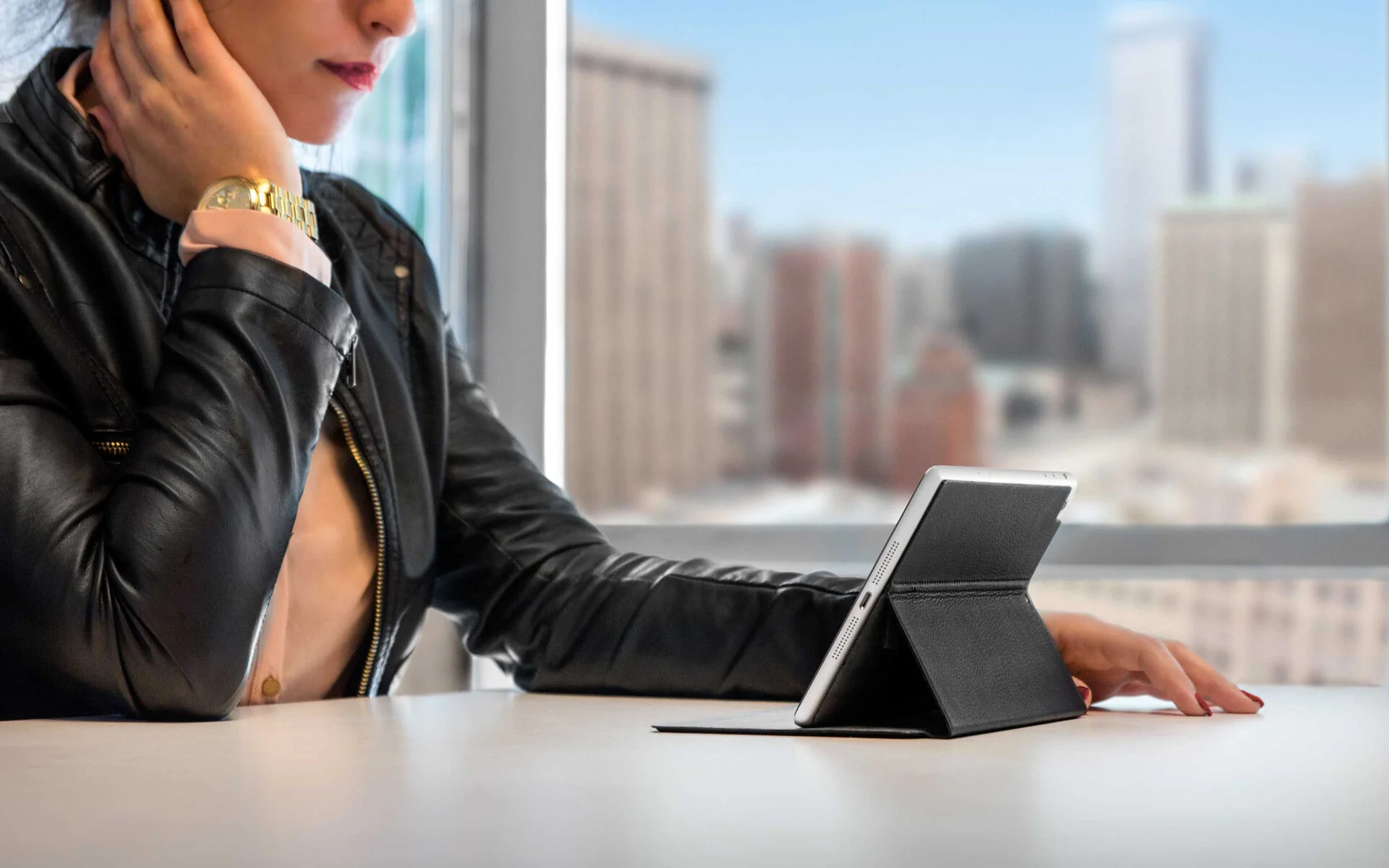 Twelve South SurfacePad for 7.9" iPad mini in Black - Image 6