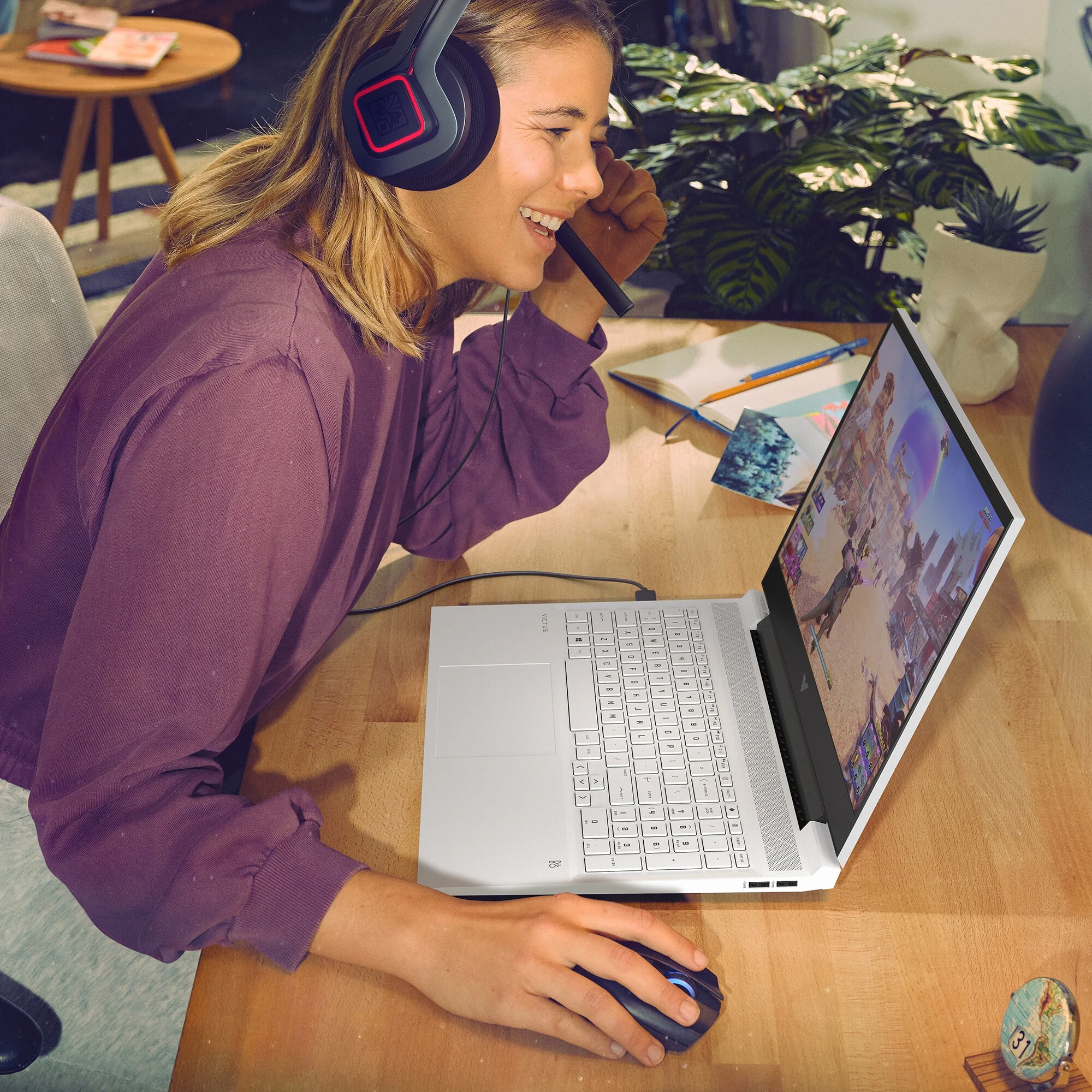 HP Victus Gaming Laptop - 40.9 cm (16.1") - Intel® Core™ i5-11400H - 8 GB DDR4-SDRAM - 512 GB SSD - NVIDIA GeForce RTX 3050 Ti - Wi-Fi 6 - Windows 11 Home - White - Image 8